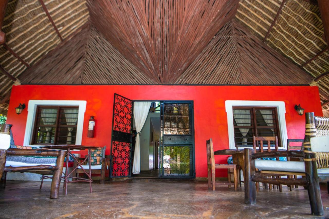 Oasis Diani Beach Villas Exterior foto