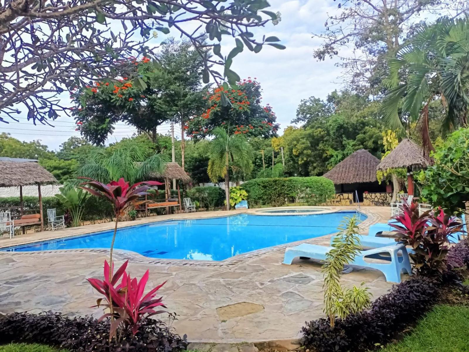 Oasis Diani Beach Villas Exterior foto